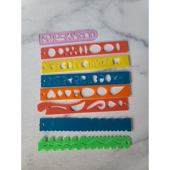 Vintage Kids Plastic Stencils - Picture 2 of 10